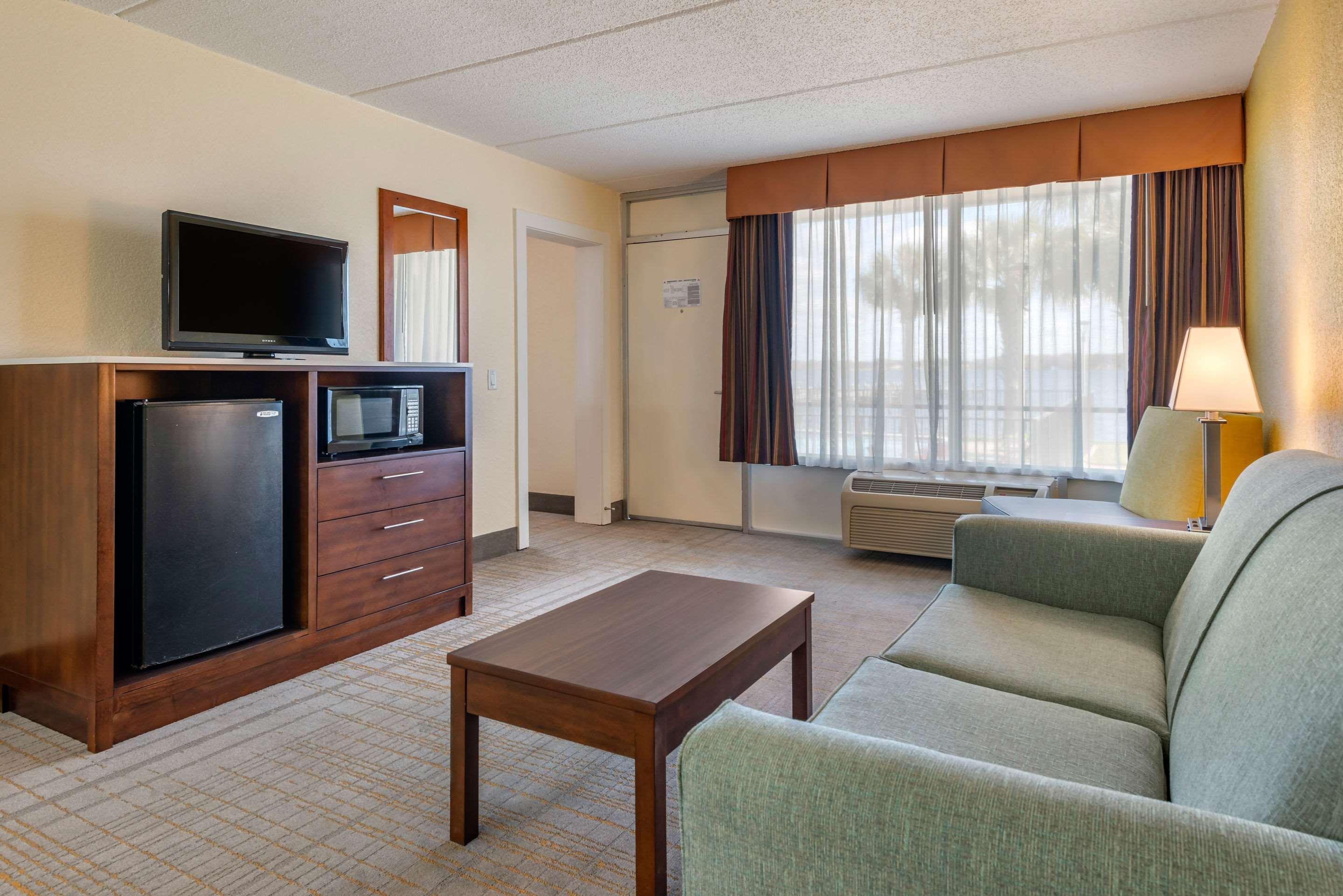 Quality Inn And Suites Palatka Riverfront المظهر الخارجي الصورة